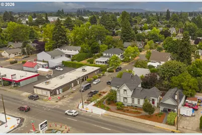 206 NE 10th St, McMinnville, OR 97128 - Photo 47