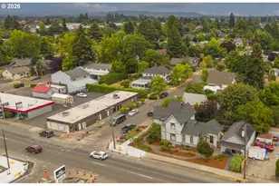 206 NE 10th St, McMinnville, OR 97128 - Photo 47