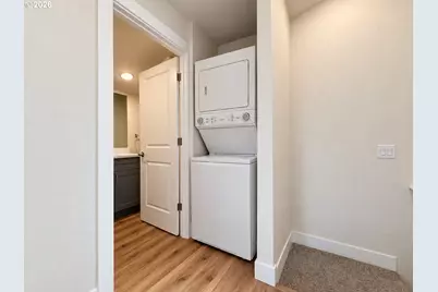 16317 SE Salmon St #B, Portland, OR 97233 - Photo 13