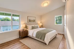 16317 SE Salmon St, Portland, OR 97233 - Photo 11