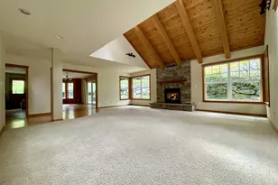 14275 Uplands Dr, Lake Oswego, OR 97034 - Photo 17