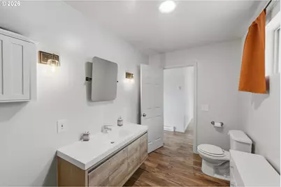 1270 S 12th St, Coos Bay, OR 97420 - Photo 29