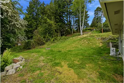 1270 S 12th St, Coos Bay, OR 97420 - Photo 39