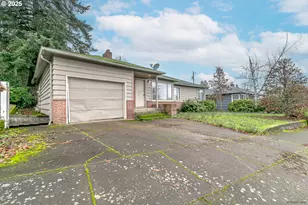 1533 SW Fairview Ave, Dallas, OR 97338 - Photo 3