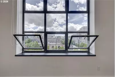 1314 NW Irving St #605, Portland, OR 97209 - Photo 11
