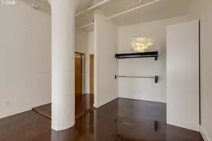 1314 NW Irving St, Portland, OR 97209 - Photo 17
