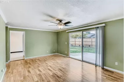 8545 SW Rebecca Ln, Beaverton, OR 97008 - Photo 15