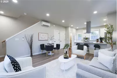 4537 SE 97th Ave, Portland, OR 97266 - Photo 5