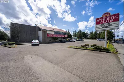 985 Newmark Ave, Coos Bay, OR 97420 - Photo 43