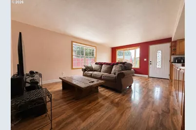 412 Fir St, Brookings, OR 97415 - Photo 5
