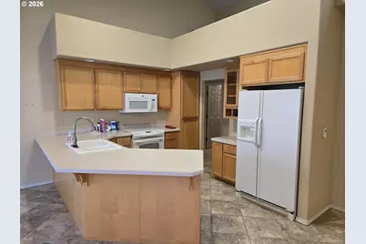 2261 Condor Dr, Redmond, OR 97756 - Photo 13