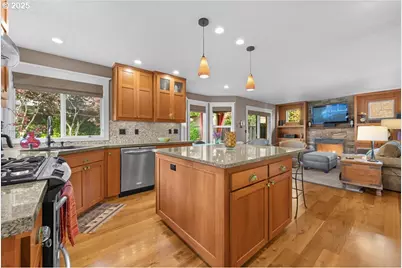 11900 SE Sunny Way, Happy Valley, OR 97086 - Photo 17