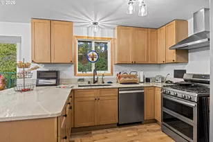 94442 Carlson Heights Ln, North Bend, OR 97459 - Photo 15