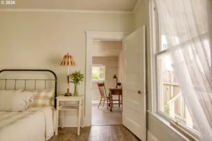 4030 SE Caruthers St, Portland, OR 97214 - Photo 17