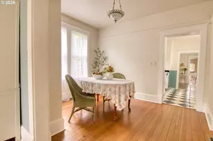 4030 SE Caruthers St, Portland, OR 97214 - Photo 9