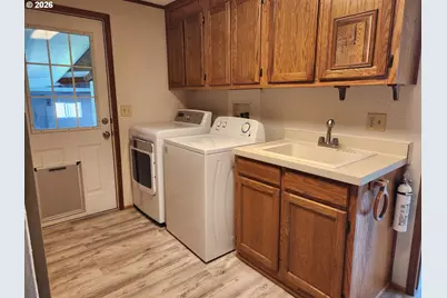 435 Rugh Ln, Lakeside, OR 97449 - Photo 29