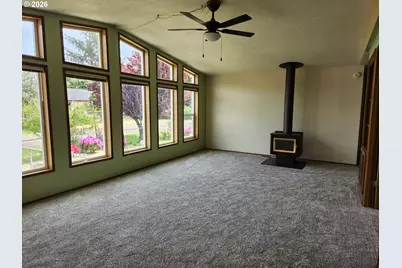 435 Rugh Ln, Lakeside, OR 97449 - Photo 17