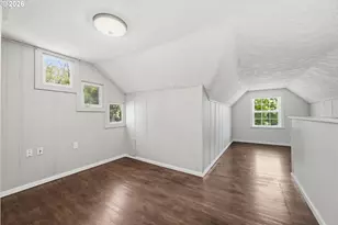 301 Irving Rd, Eugene, OR 97404 - Photo 29