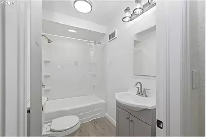 301 Irving Rd, Eugene, OR 97404 - Photo 23