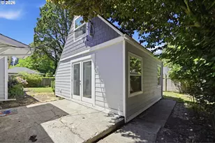 301 Irving Rd, Eugene, OR 97404 - Photo 37