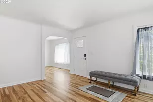 301 Irving Rd, Eugene, OR 97404 - Photo 11