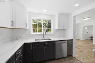 301 Irving Rd, Eugene, OR 97404 - Photo 17