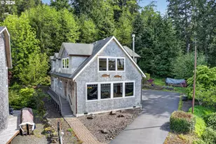 567 3rd St, Wheeler, OR 97147 - Photo 3