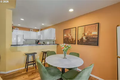 1620 NE Glisan St, Portland, OR 97232 - Photo 7