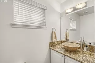 1620 NE Glisan St, Portland, OR 97232 - Photo 17
