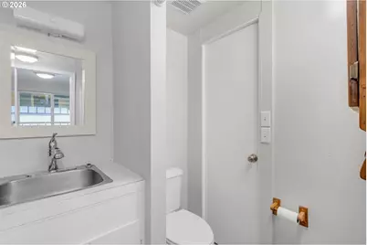 148 SE Houck Ave, Roseburg, OR 97470 - Photo 39