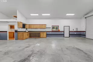 148 SE Houck Ave, Roseburg, OR 97470 - Photo 43