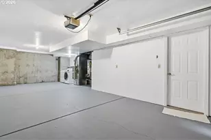 7988 Southeast Grand Avenue, Portland, OR 97202 - Photo 35
