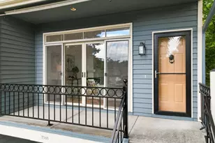 7988 Southeast Grand Avenue, Portland, OR 97202 - Photo 3