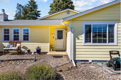 499 NE Cherry St, Sublimity, OR 97385 - Photo 5