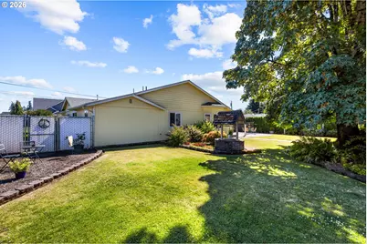499 NE Cherry St, Sublimity, OR 97385 - Photo 37