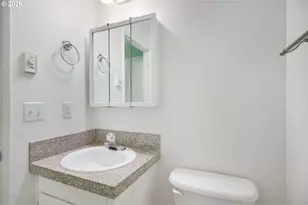 13600 NE 18th St, Vancouver, WA 98684 - Photo 25