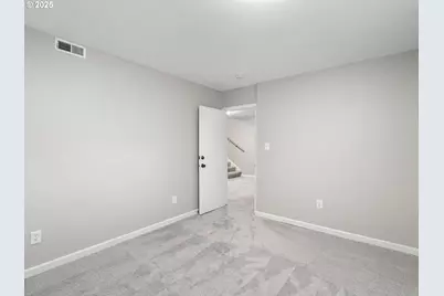 1010 Marylhurst Dr, West Linn, OR 97068 - Photo 37