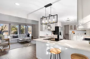 1010 Marylhurst Dr, West Linn, OR 97068 - Photo 13