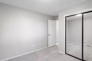 1010 Marylhurst Dr, West Linn, OR 97068 - Photo 29