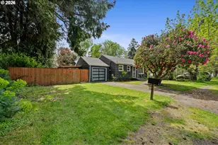 8934 NE Sumner St, Portland, OR 97220 - Photo 3