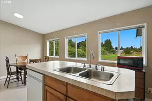 1709 NE 78th St, Vancouver, WA 98665 - Photo 11