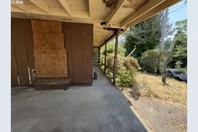 1840 S 19th St, Coos Bay, OR 97420 - Photo 5