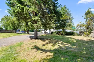 4240 SW 197th Ave, Beaverton, OR 97078 - Photo 43