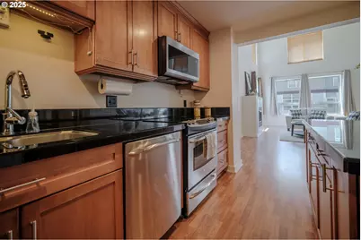 3990 Abbey Ln #B401, Astoria, OR 97103 - Photo 9