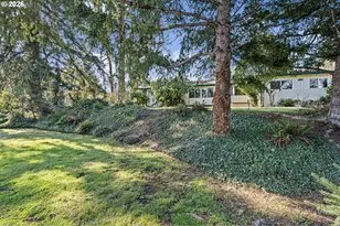 731 S River Rd, Cottage Grove, OR 97424 - Photo 31
