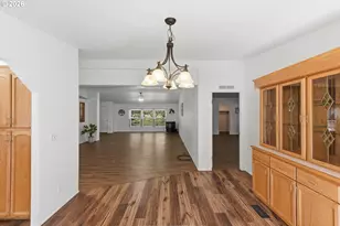 93608 Easy Ln, Coos Bay, OR 97420 - Photo 11