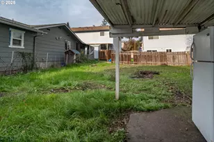 1224 NE Freemont Ave, Roseburg, OR 97470 - Photo 17