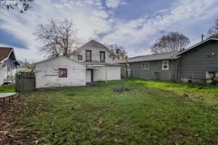 1224 NE Freemont Ave, Roseburg, OR 97470 - Photo 19