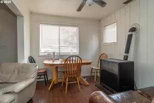 1224 NE Freemont Ave, Roseburg, OR 97470 - Photo 7