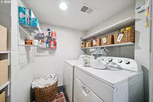 2453 Marylhurst Dr, West Linn, OR 97068 - Photo 21